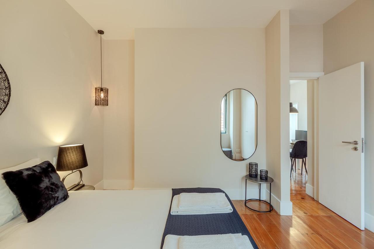 Lisboa Sunny House - Bright 2 Bedroom Apartment W/ Office المظهر الخارجي الصورة